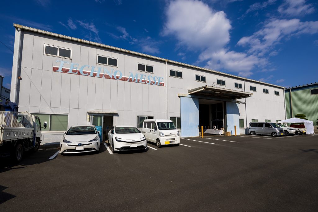 サトー産業（株）専用展示場"TECHNO MESSE"